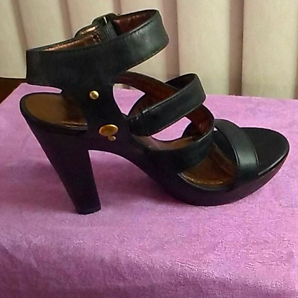 Pelle Mood Heels